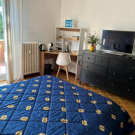 Vito'S Room Cormano Buitenkant foto